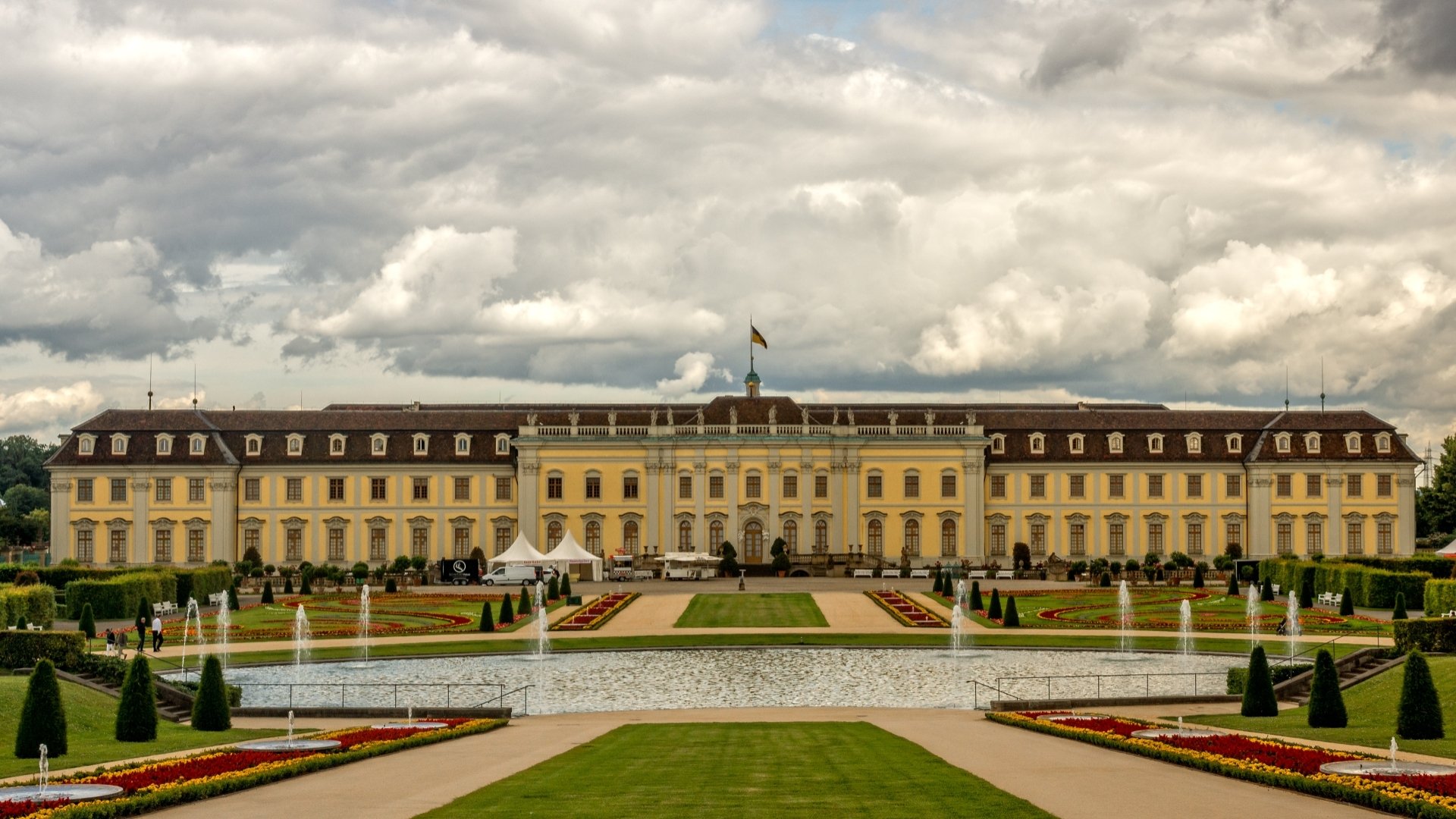Download Man Made Ludwigsburg Palace HD Wallpaper