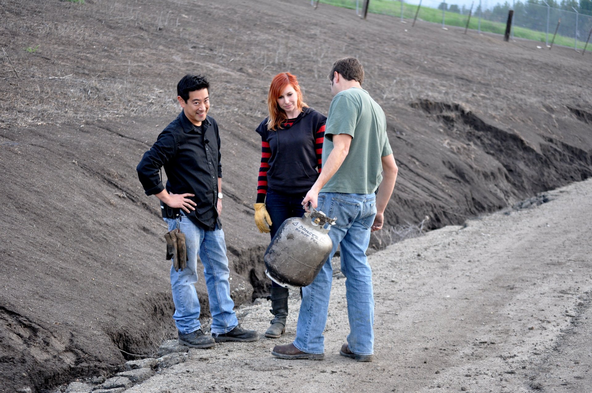 Download TV Show Mythbusters 4k Ultra HD Wallpaper