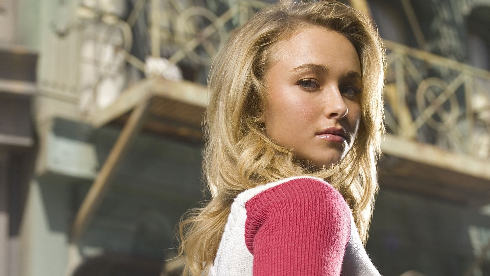 Download TV Show Heroes Wallpaper