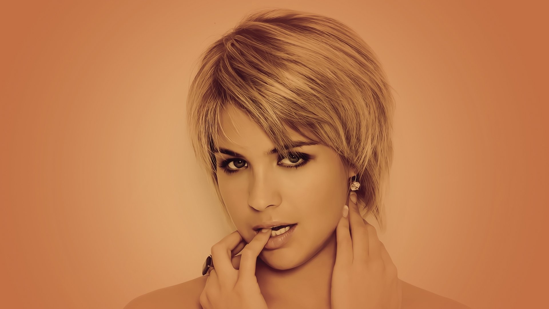 Download Celebrity Gemma Atkinson HD Wallpaper