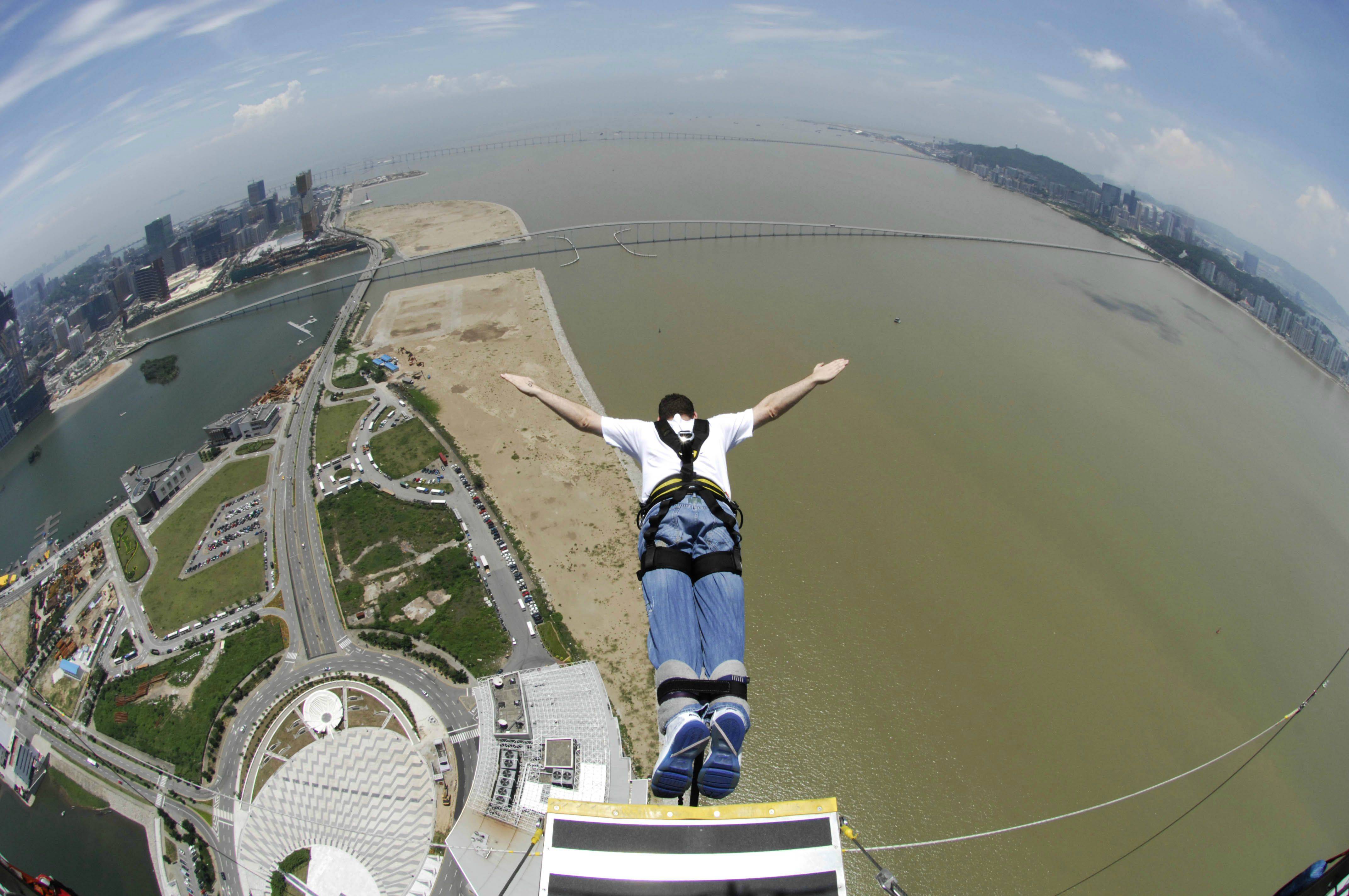 Bungee Jump HD Wallpapers and Backgrounds