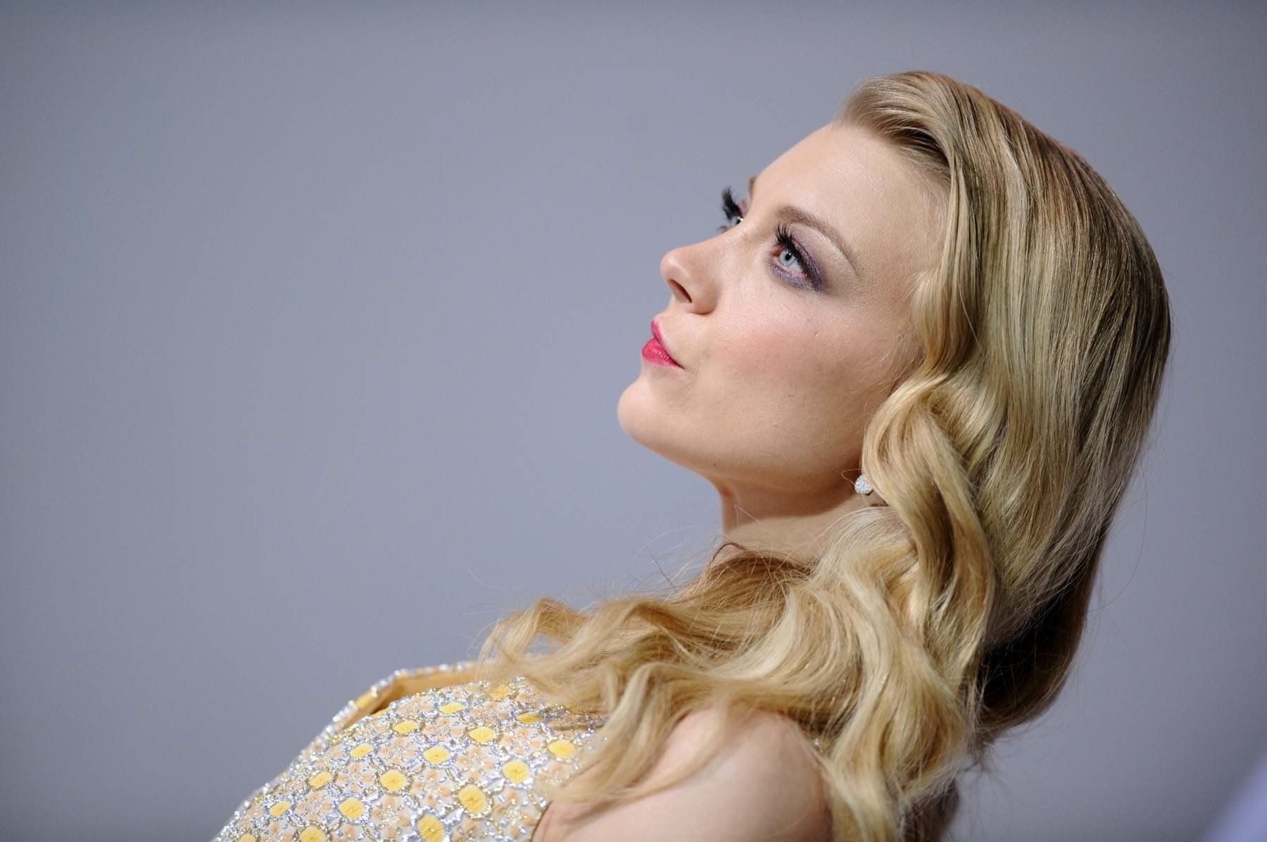 Download Celebrity Natalie Dormer Wallpaper