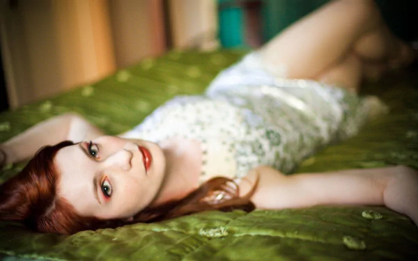 Celebrity Felicia Day HD Desktop Wallpaper | Background Image