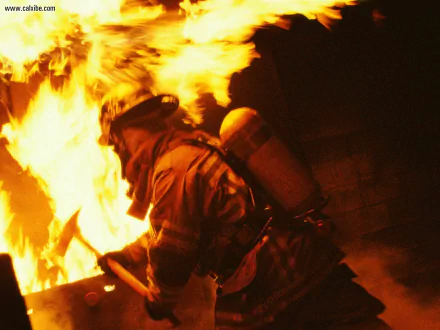 man firefighter HD Desktop Wallpaper | Background Image