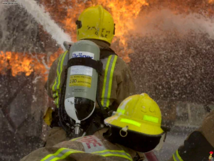 man firefighter HD Desktop Wallpaper | Background Image