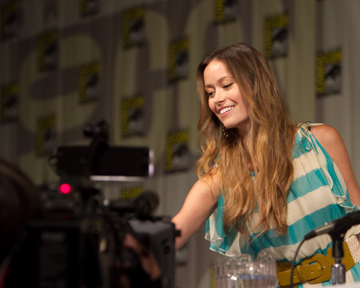 Download Celebrity Summer Glau Wallpaper