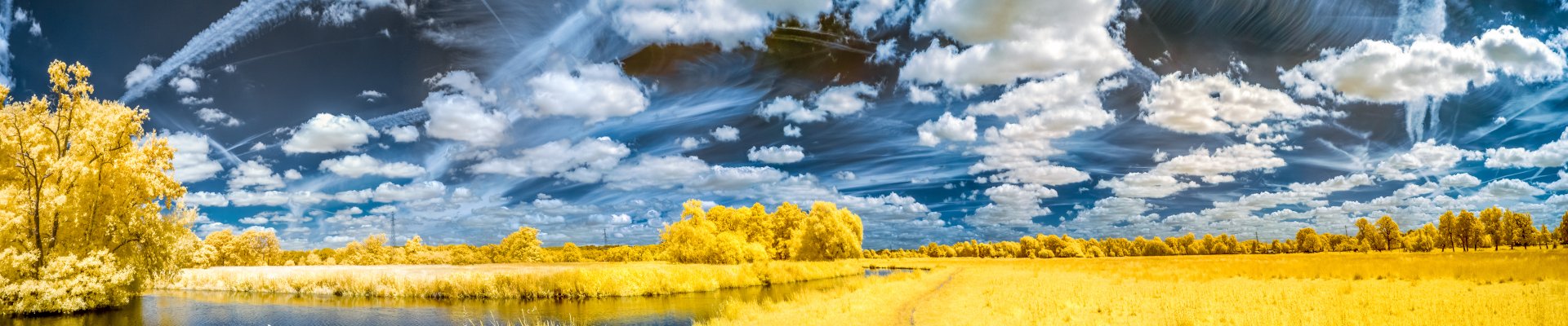 Golden River Dream — 4K Sky & Cloudscape by Les W Allen