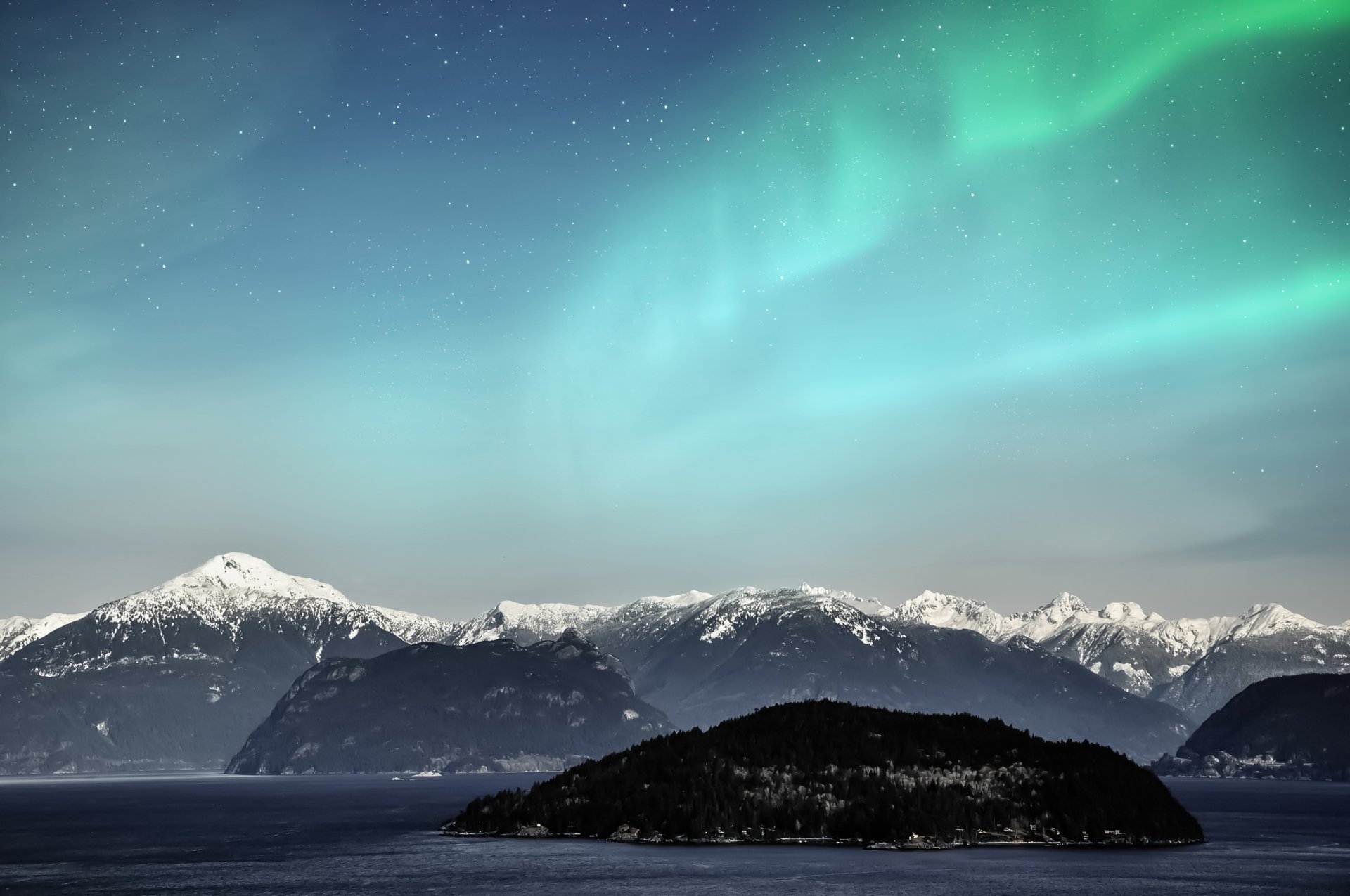 Download Nature Aurora Borealis 4k Ultra HD Wallpaper | 5722x3800 ...
