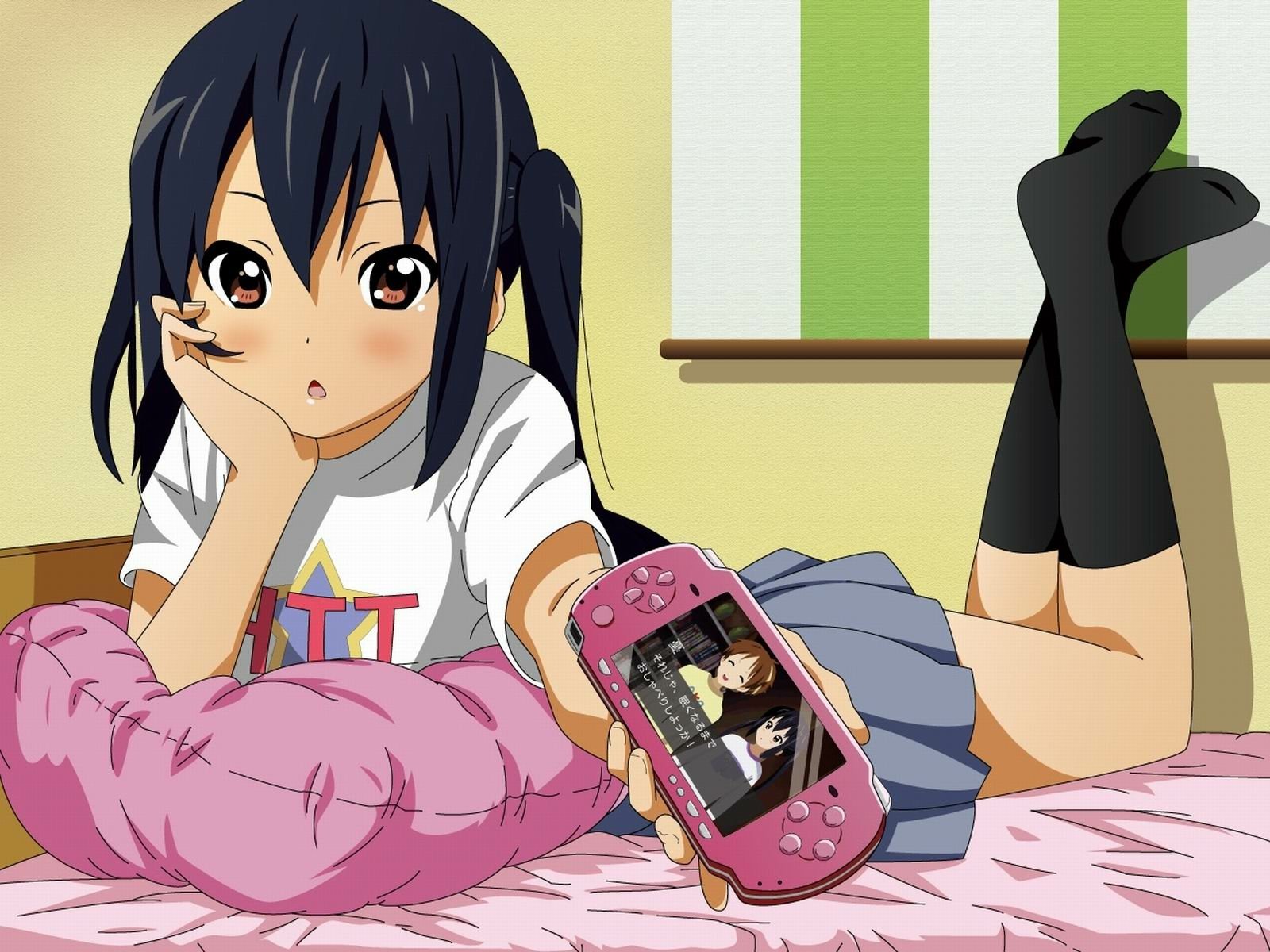 Download Azusa Nakano Anime K-ON! Wallpaper