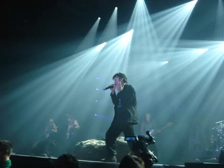 music singer HD Desktop Wallpaper | Background Image