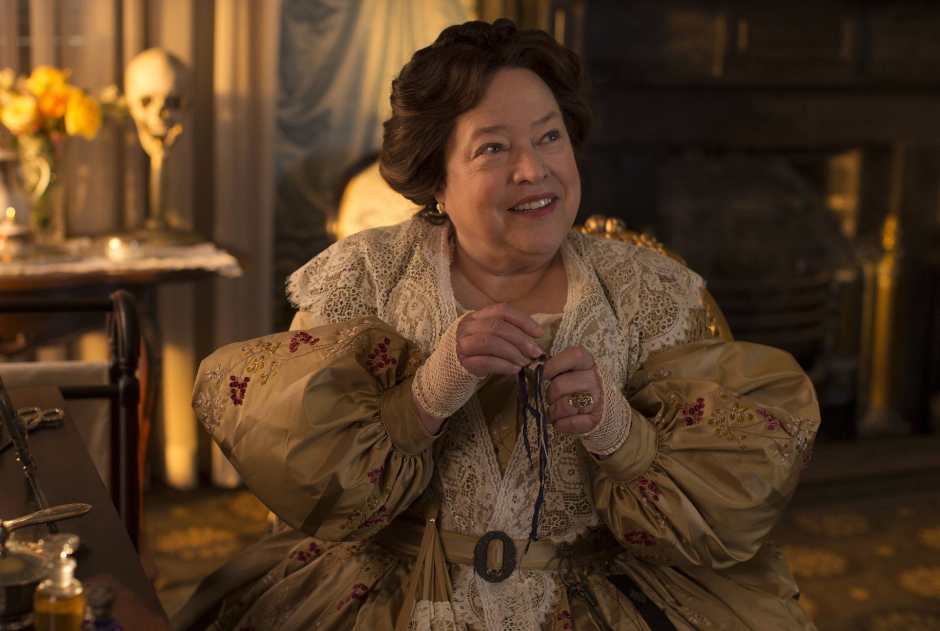Download Kathy Bates TV Show American Horror Story HD Wallpaper