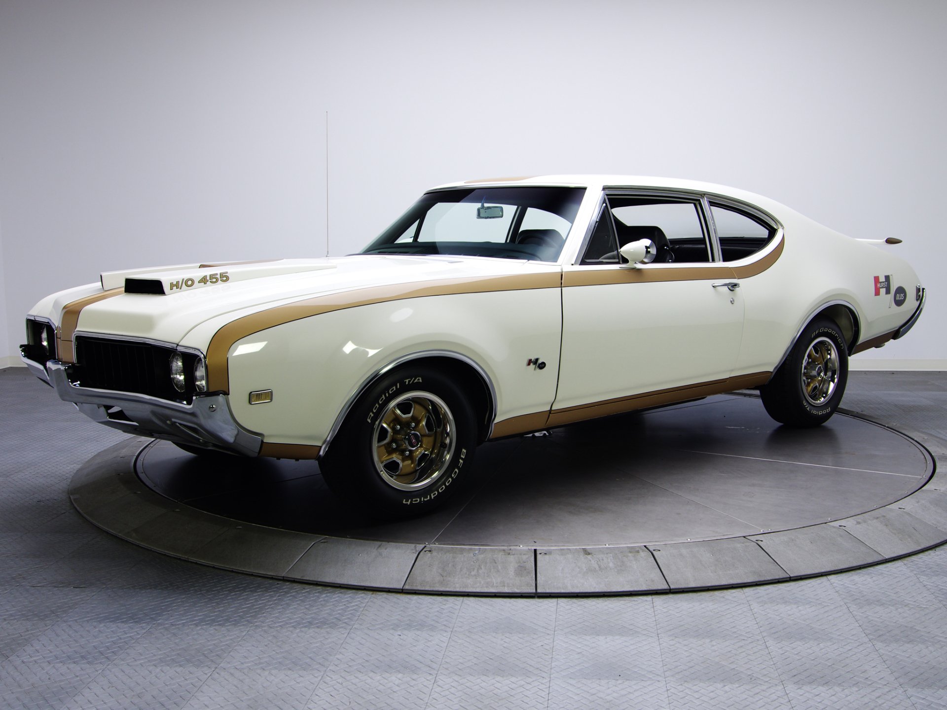 Download Vehicle Oldsmobile 442 Hurst HD Wallpaper