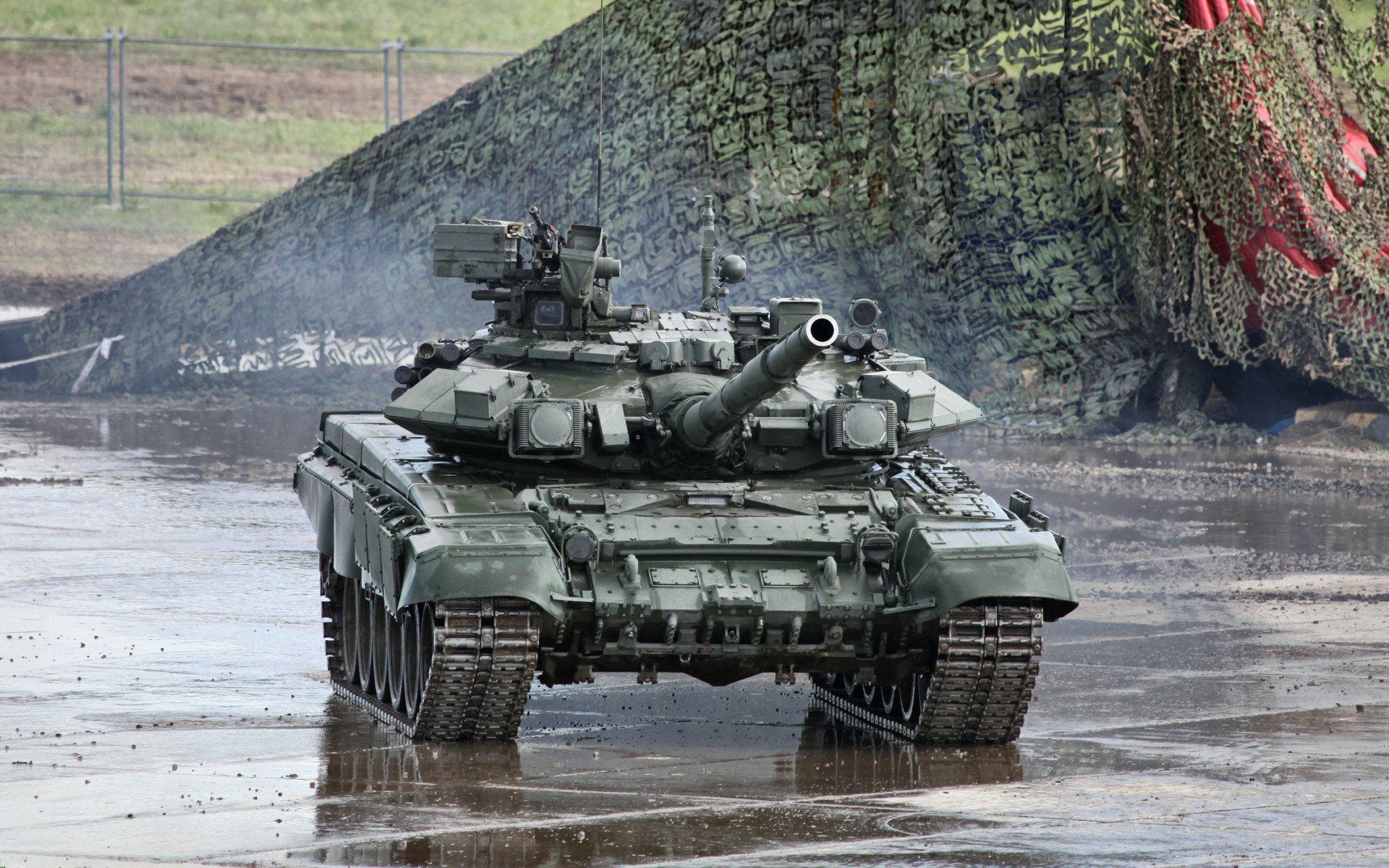 modern russian tank wallapper