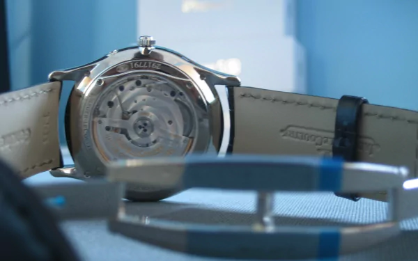 man made watch HD Desktop Wallpaper | Background Image