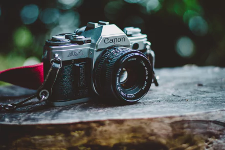  Canon AE-1