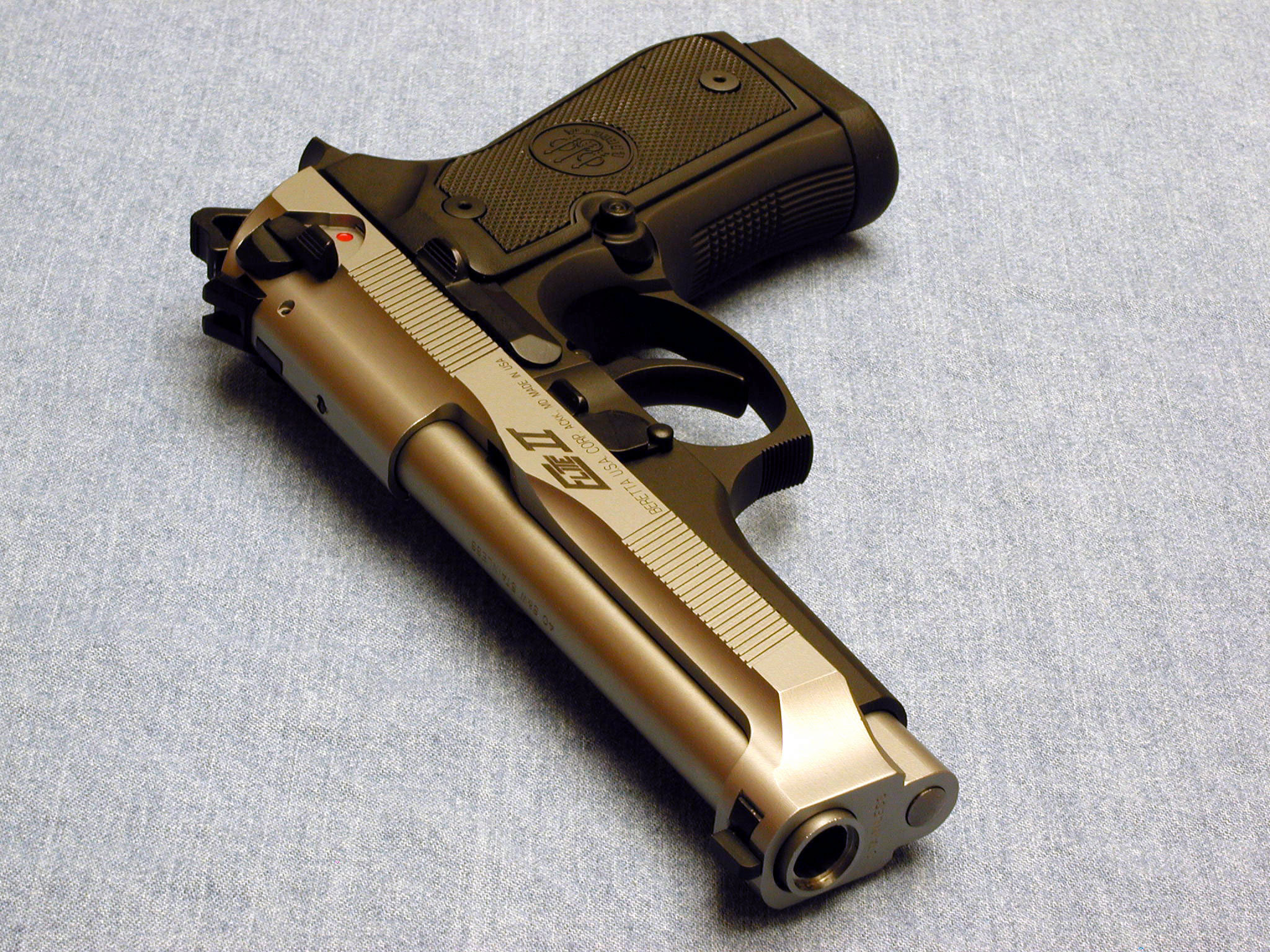 Man Made Beretta Elite Ii Pistol HD Wallpaper | Background Image