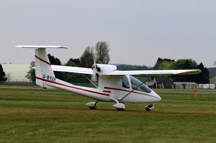  G-BYZR Sky Arrow 650 TC
