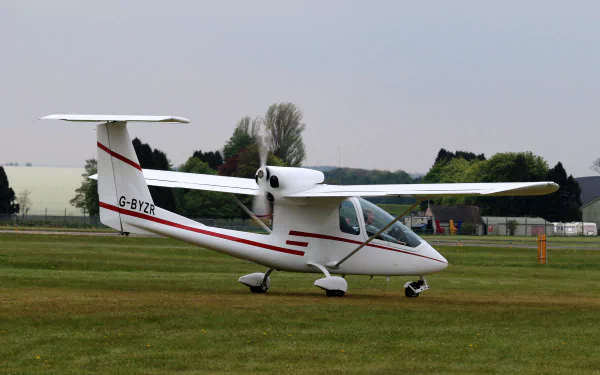  G-BYZR Sky Arrow 650 TC