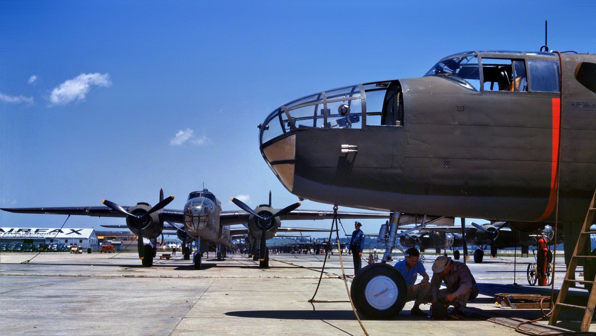 Download Military North American B-25 Mitchell HD Wallpaper