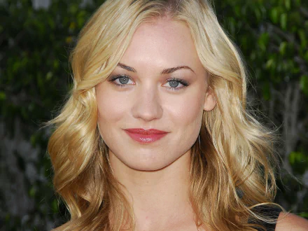 Celebrity Yvonne Strahovski HD Desktop Wallpaper | Background Image