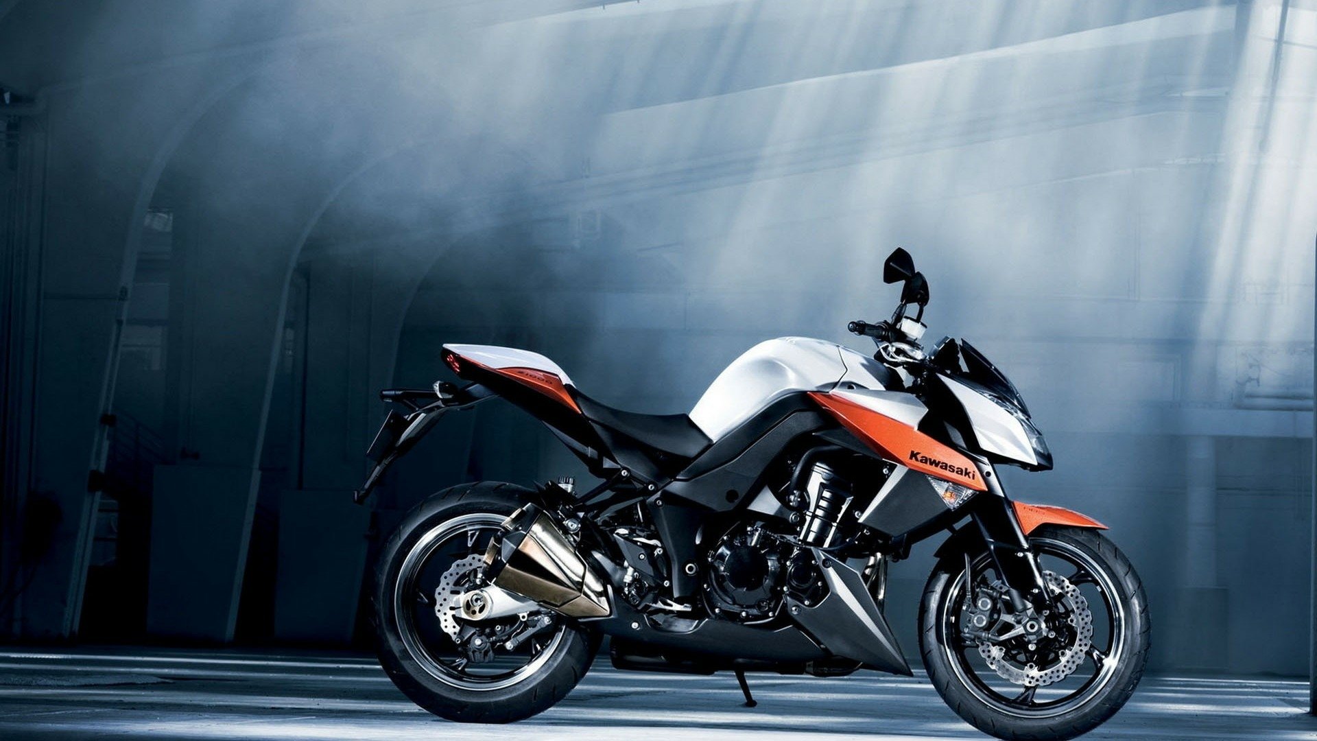 Download Vehicle Kawasaki Z1000 HD Wallpaper