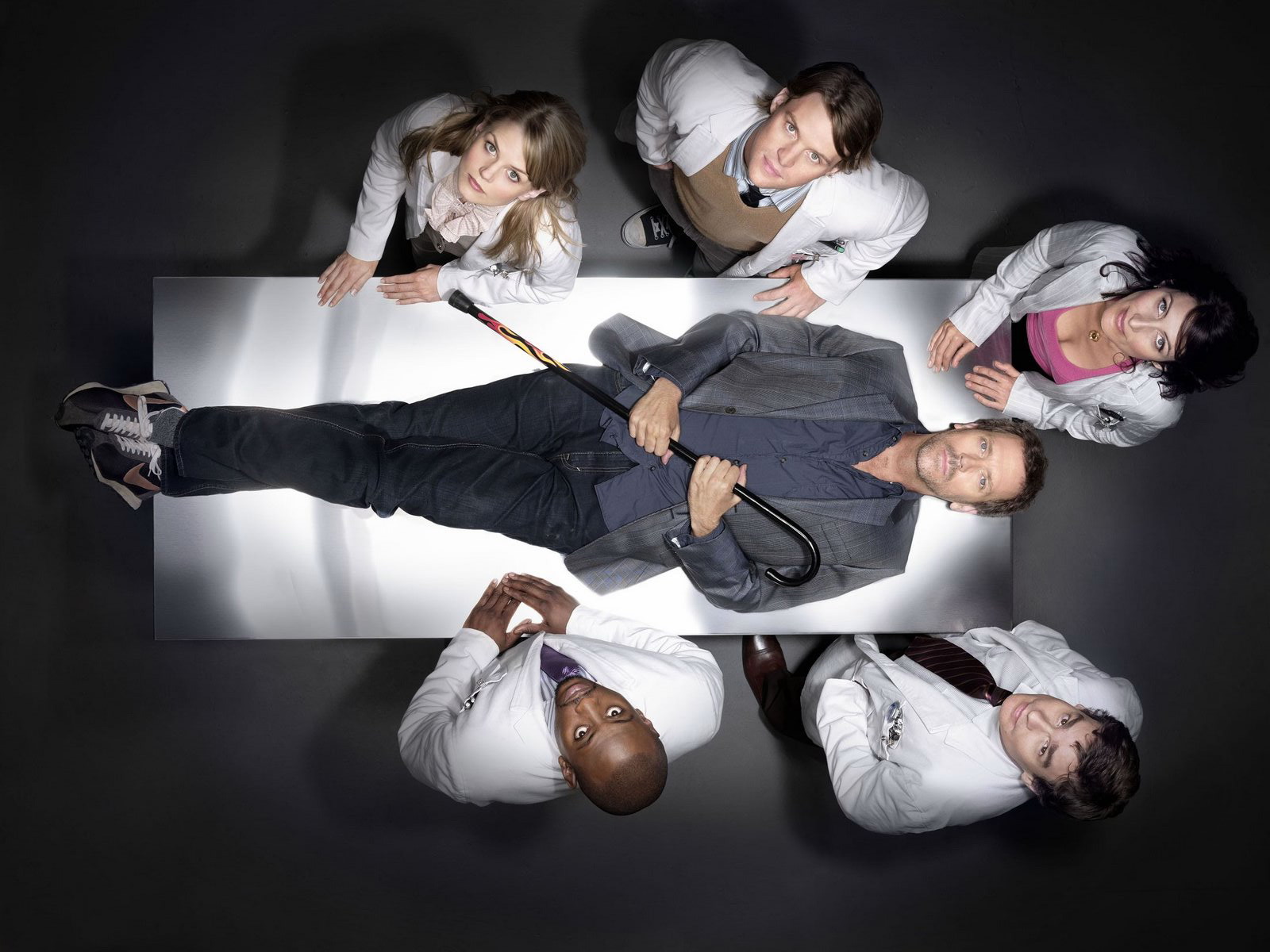 The cast of House M.D. in a group photo.