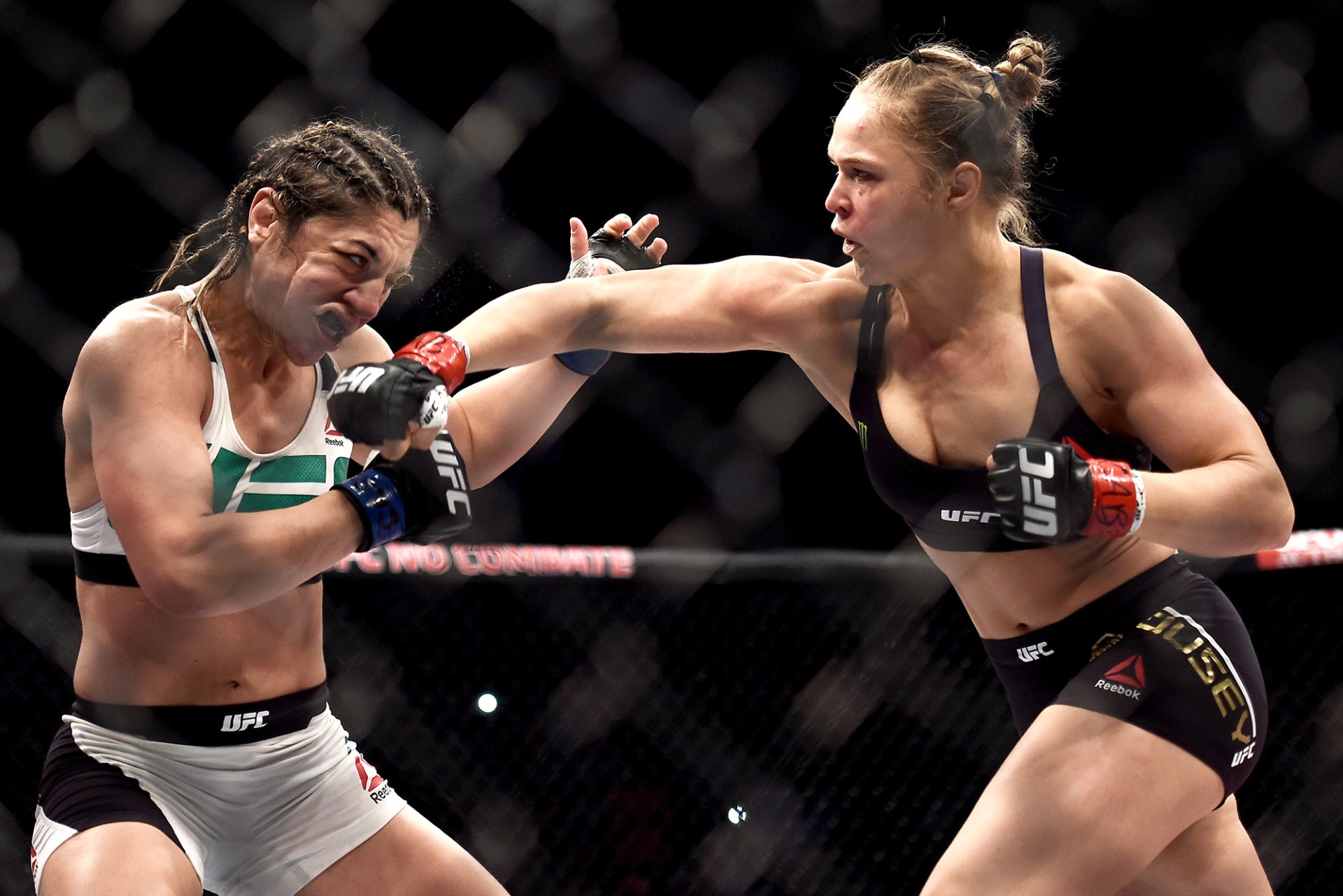 Download Mixed Martial Arts Sports HD Wallpaper