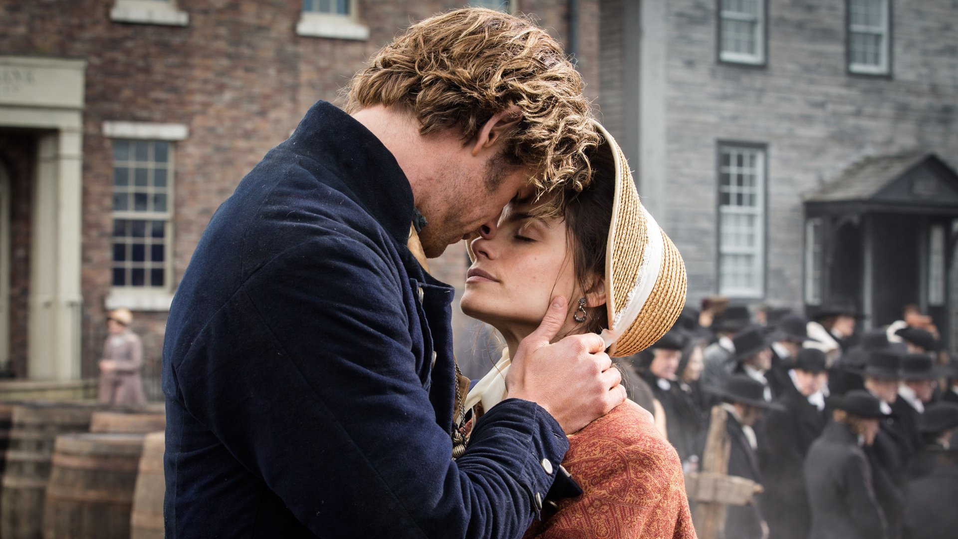 Download Charlotte Riley Chris Hemsworth Movie In The Heart Of The Sea 4k Ultra HD Wallpaper