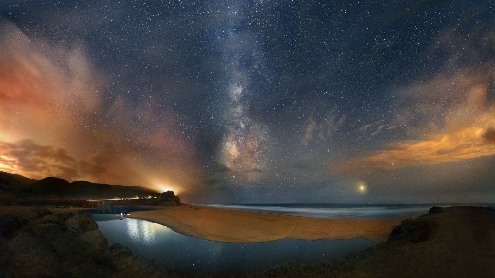 Ночное небо Млечный путь море