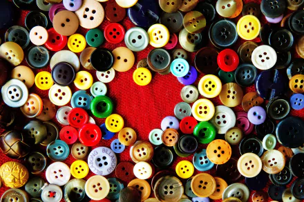button artistic heart HD Desktop Wallpaper | Background Image
