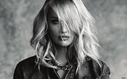 Black & White South African blonde model woman Candice Swanepoel HD Desktop Wallpaper | Background Image
