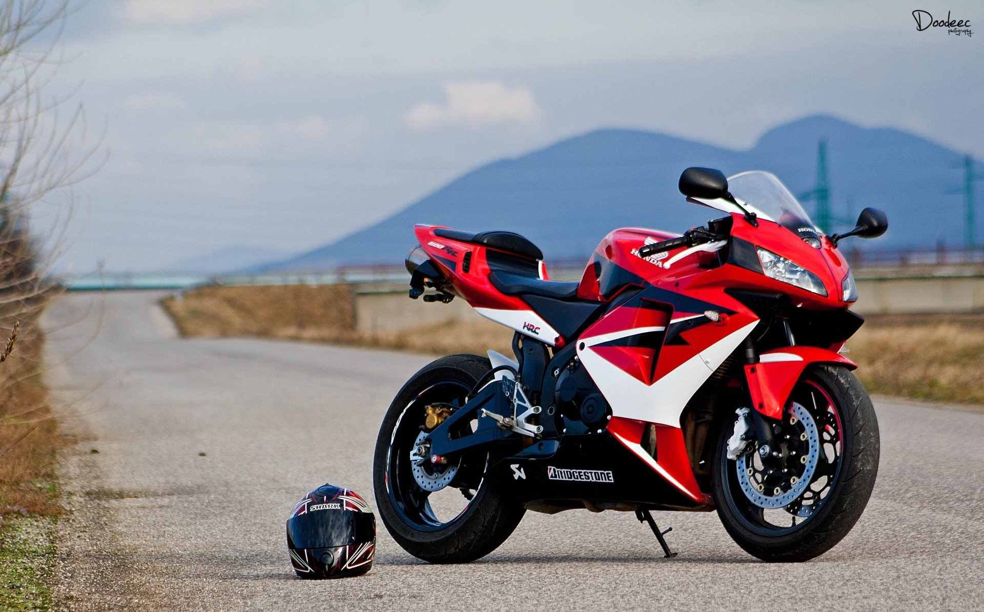 Download Motorcycle Vehicle Honda CBR600RR HD Wallpaper