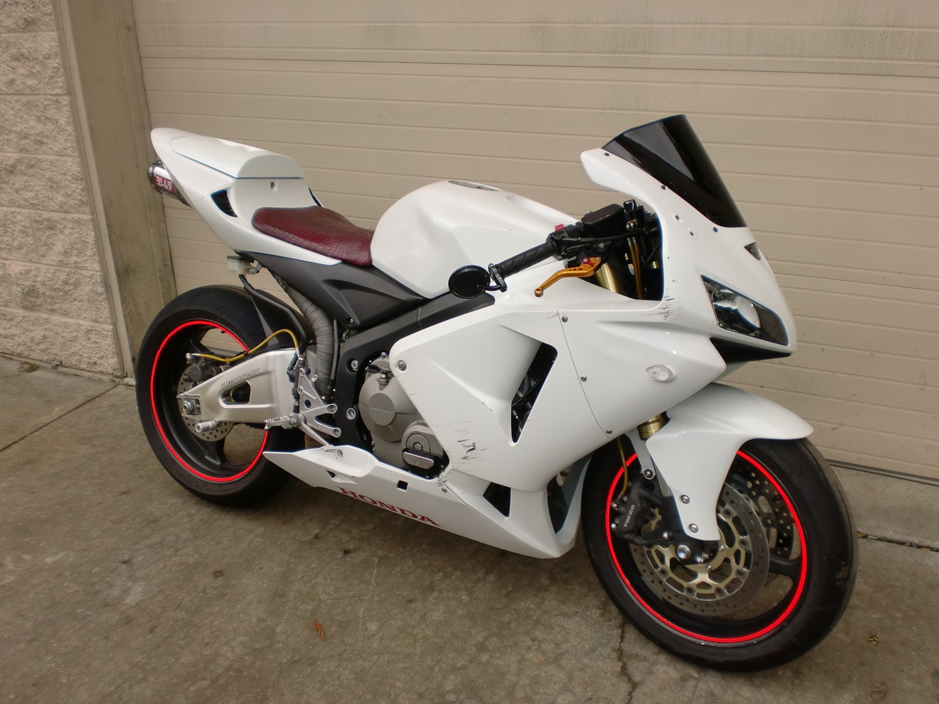 Download Motorcycle Vehicle Honda CBR600RR 4k Ultra HD Wallpaper