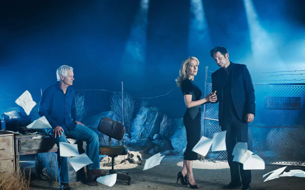 Dana Scully Fox Mulder Chris Carter Gillian Anderson David Duchovny TV Show The X-Files HD Desktop Wallpaper | Background Image