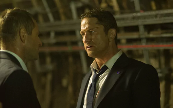 Aaron Eckhart Benjamin Asher Gerard Butler Mike Banning movie London Has Fallen HD Desktop Wallpaper | Background Image