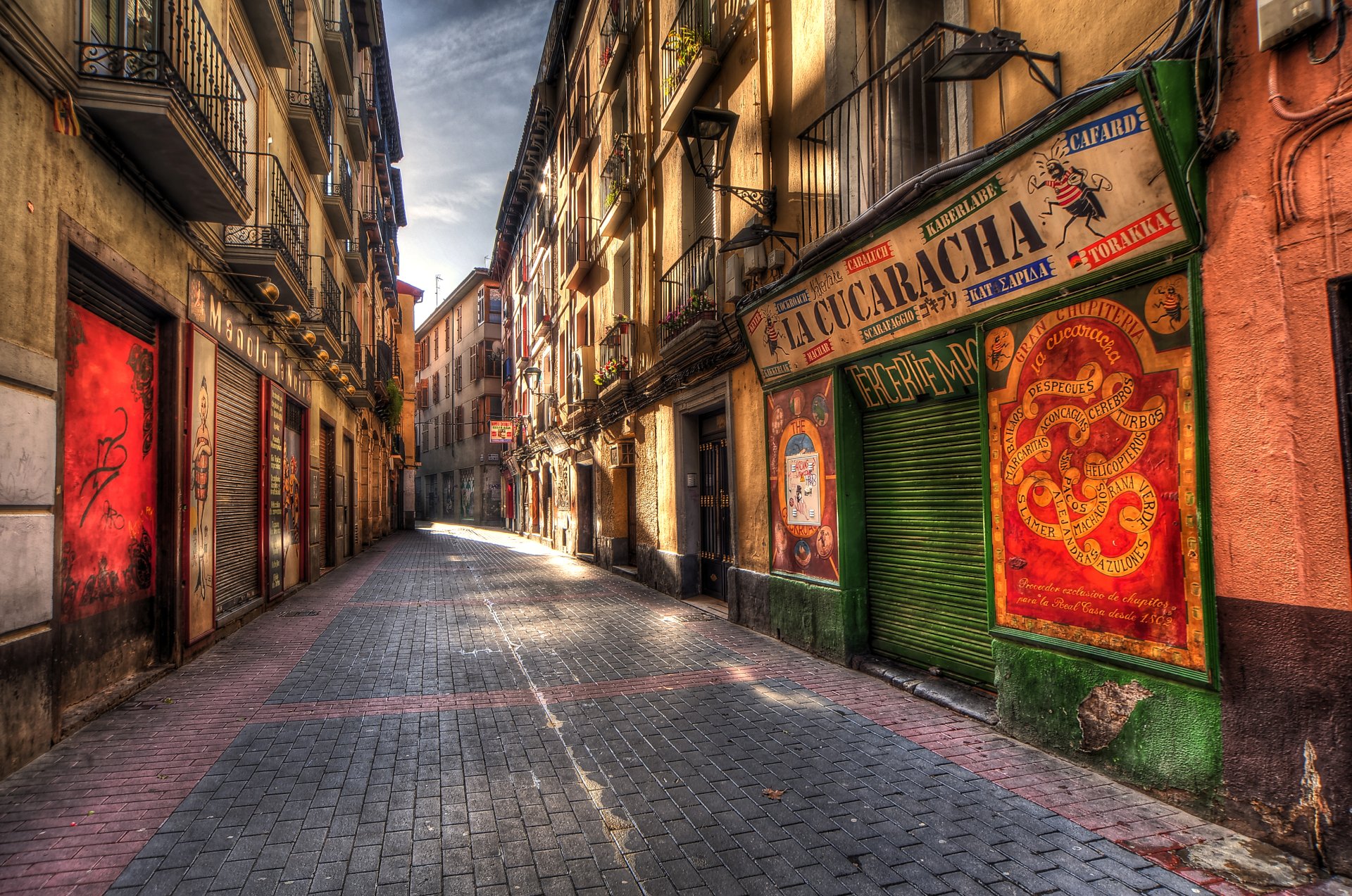 Side Street  in Spain 4k Ultra HD Wallpaper  Background 
