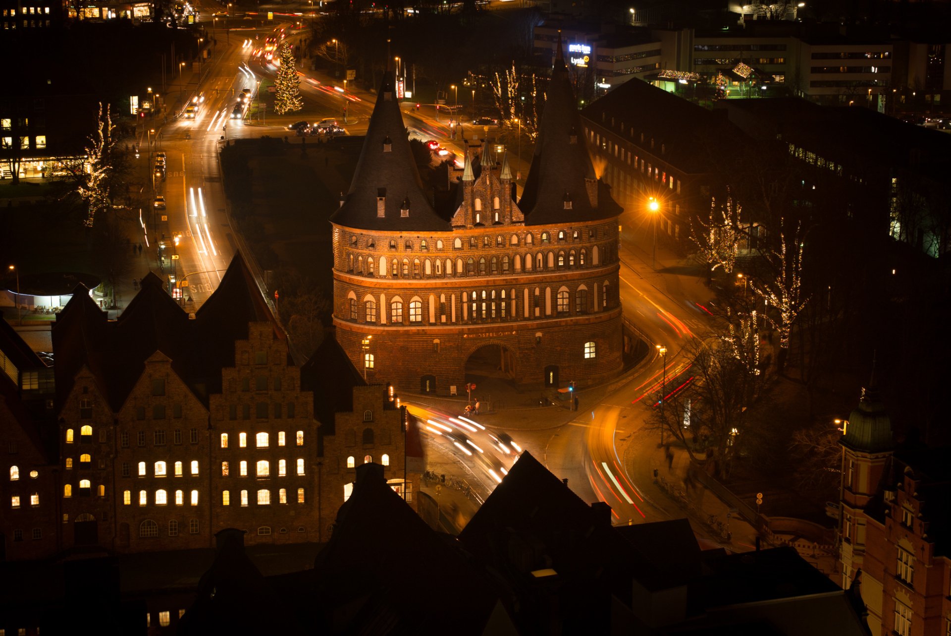 Download Time Lapse Light Night Germany Lübeck Man Made Town HD Wallpaper