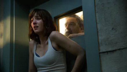 Mary Elizabeth Winstead in a tense scene from the movie 10 Cloverfield Lane, captured in a dramatic 4K Ultra HD desktop wallpaper.