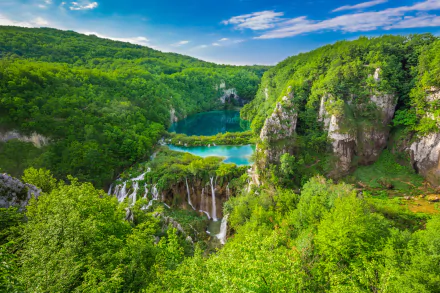  Pliltvice Lake National Park in Croatia