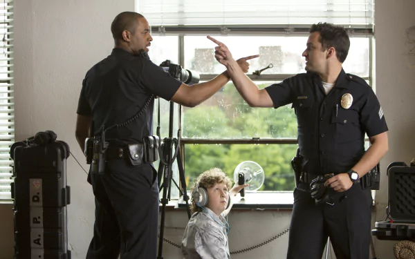 Justin Chang Damon Wayans Jr. Ryan Davis Jake Johnson movie Let's Be Cops HD Desktop Wallpaper | Background Image