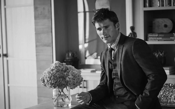 Black & White American actor Celebrity Scott Eastwood HD Desktop Wallpaper | Background Image
