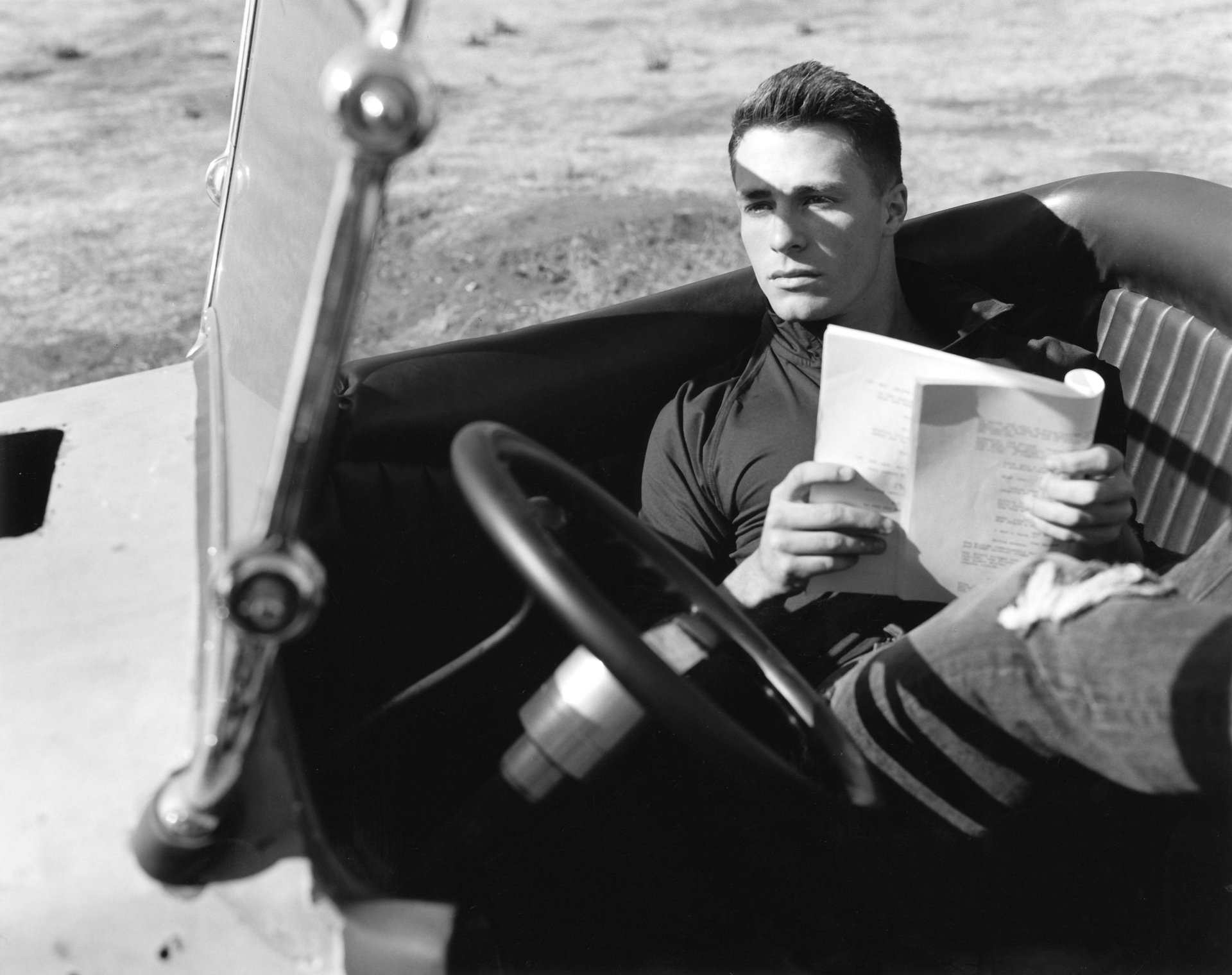 Download Black & White Celebrity Colton Haynes 4k Ultra HD Wallpaper