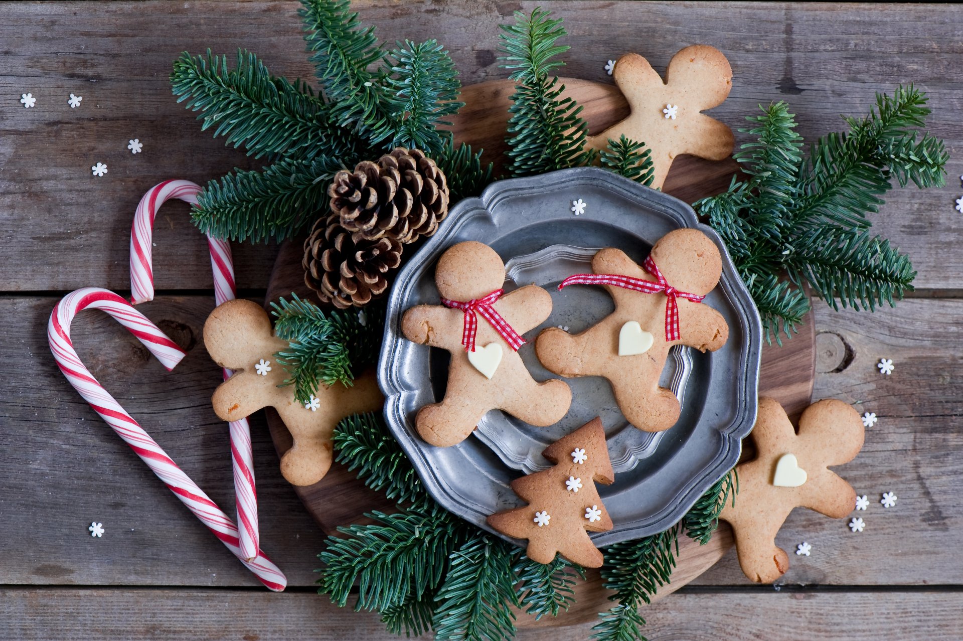 Download Pine Cone Candy Cane Gingerbread Food Cookie 4k Ultra HD ...