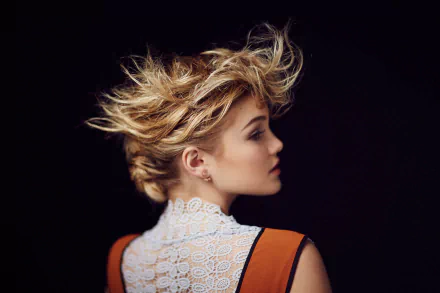 face short hair blonde hair model Celebrity Olivia Holt HD Desktop Wallpaper | Background Image
