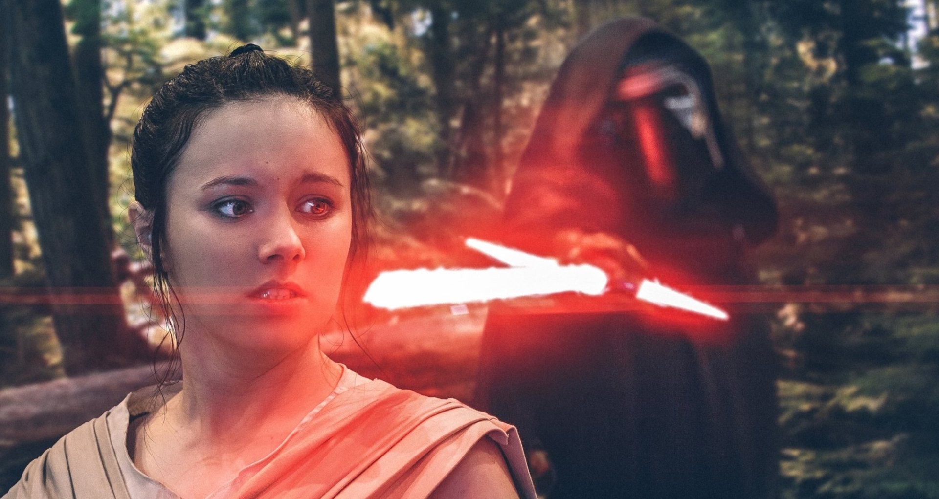 HD desktop wallpaper featuring cosplay of Rey and Kylo Ren from Star Wars Episode VII: The Force Awakens, set in a forest with glowing red lightsaber effects.