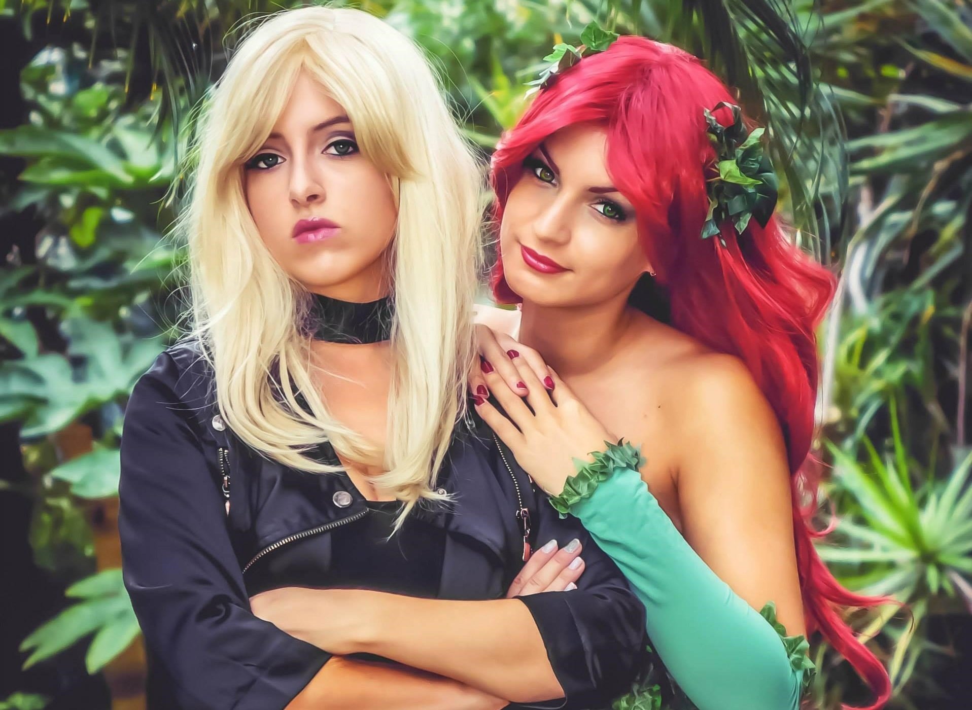 Elegant Cosplay of Poison Ivy and Black Canary - HD Wallpaper