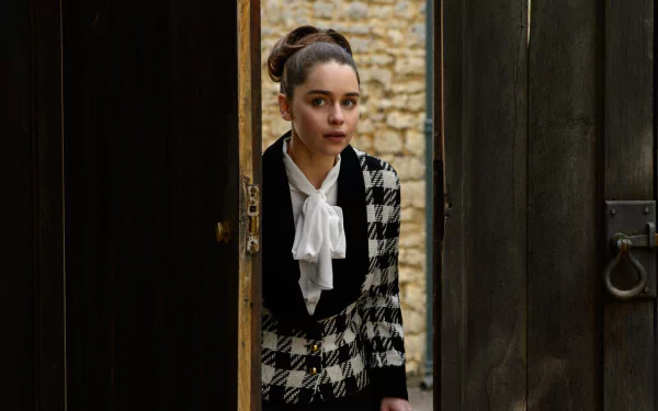 Emilia Clarke movie Me Before You HD Desktop Wallpaper | Background Image
