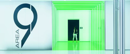 Mirror's Edge Catalyst (video game) 4K Ultra HD PC wallpaper: lone parkour runner in a neon-green lit corridor, minimalist white walls, reflective floor and a large stylized 9.