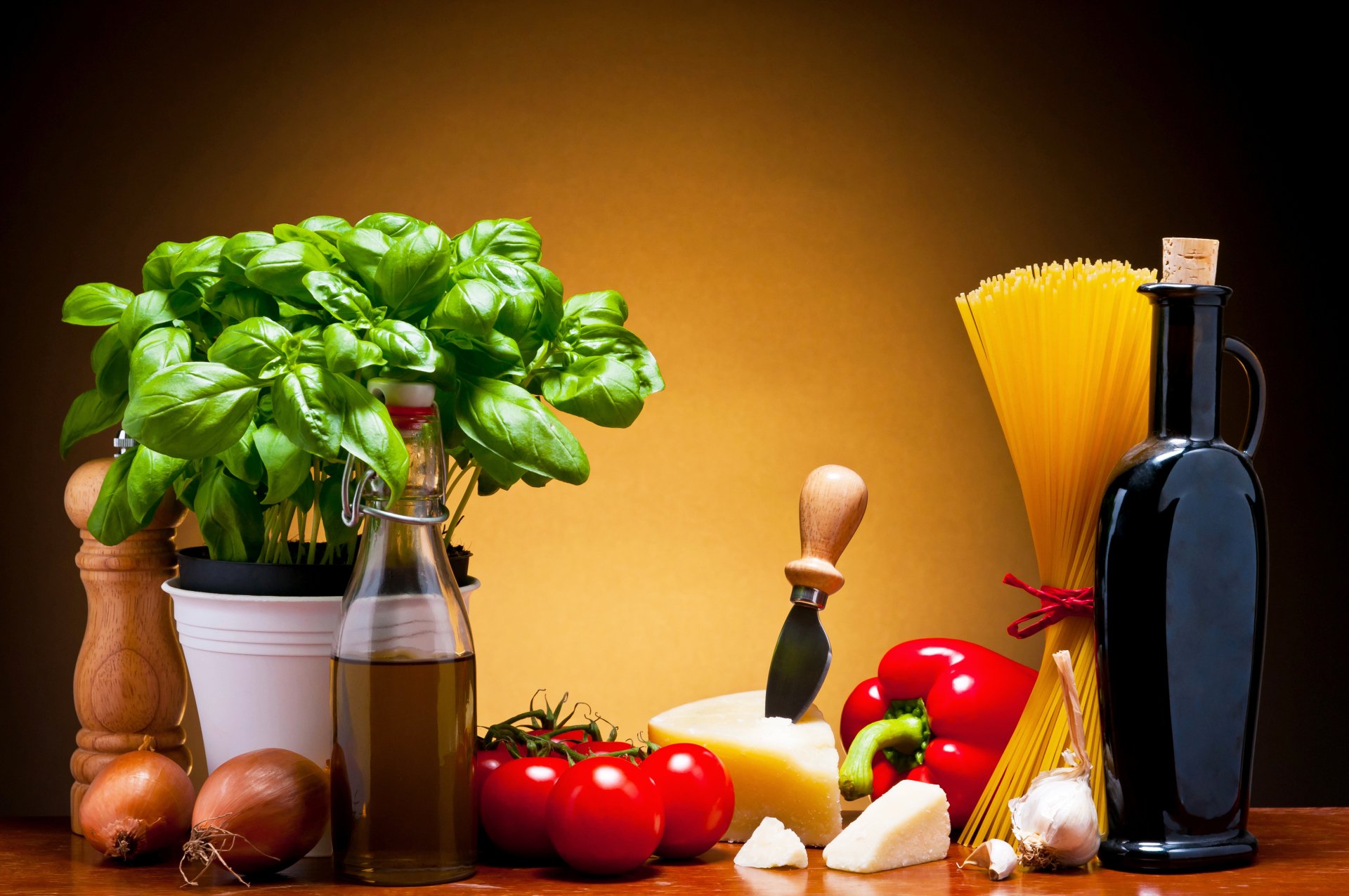 download-cheese-tomato-oil-pasta-food-still-life-4k-ultra-hd-wallpaper