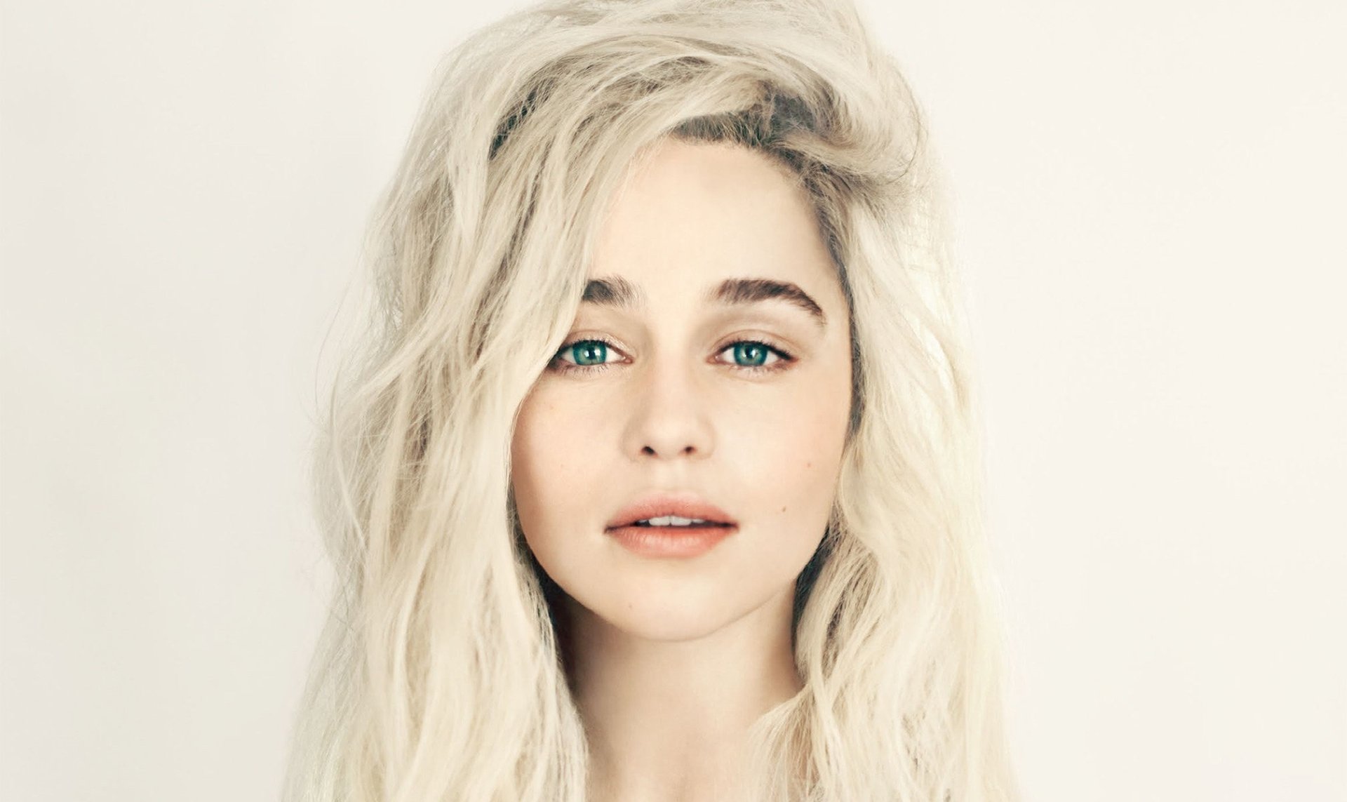 Emilia Clarke HD Wallpaper | Hintergrund | 2016x1200 | ID:720721 ...